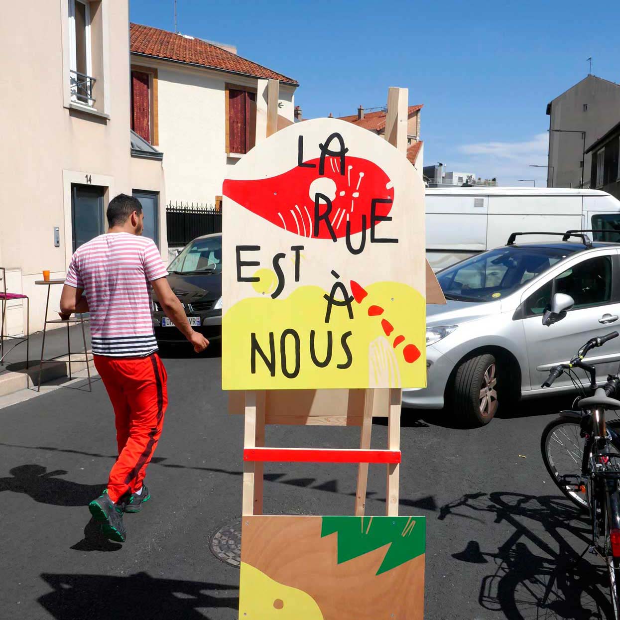 La rue Hoche est à nous !